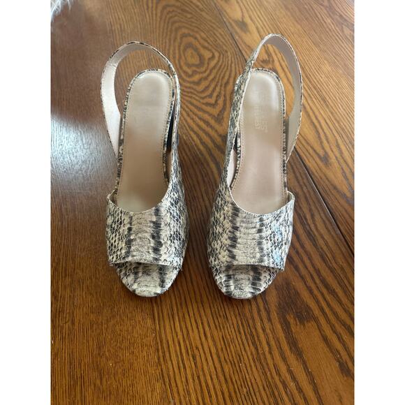 AEROSOLES Up High Slingbacks High‎ Heels Bone Snake Shoes Size 10 - Picture 2 of 3